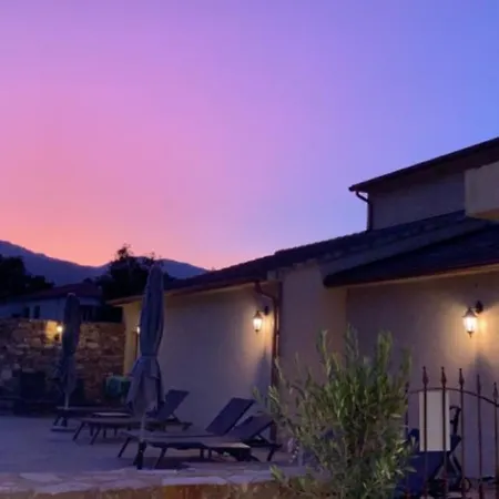 Osteria A Stalla Sischese &