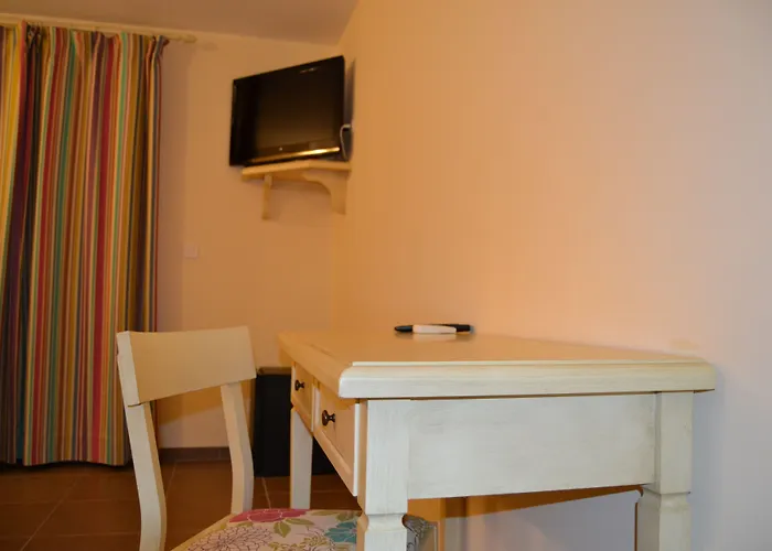 Osteria A Stalla Sischese & Hotel Sisco