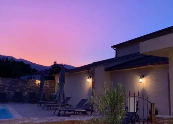 Osteria A Stalla Sischese &